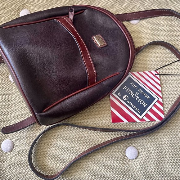 CL America Crossbody Purse & Backpack - Dark Brown - Picture 1 of 6